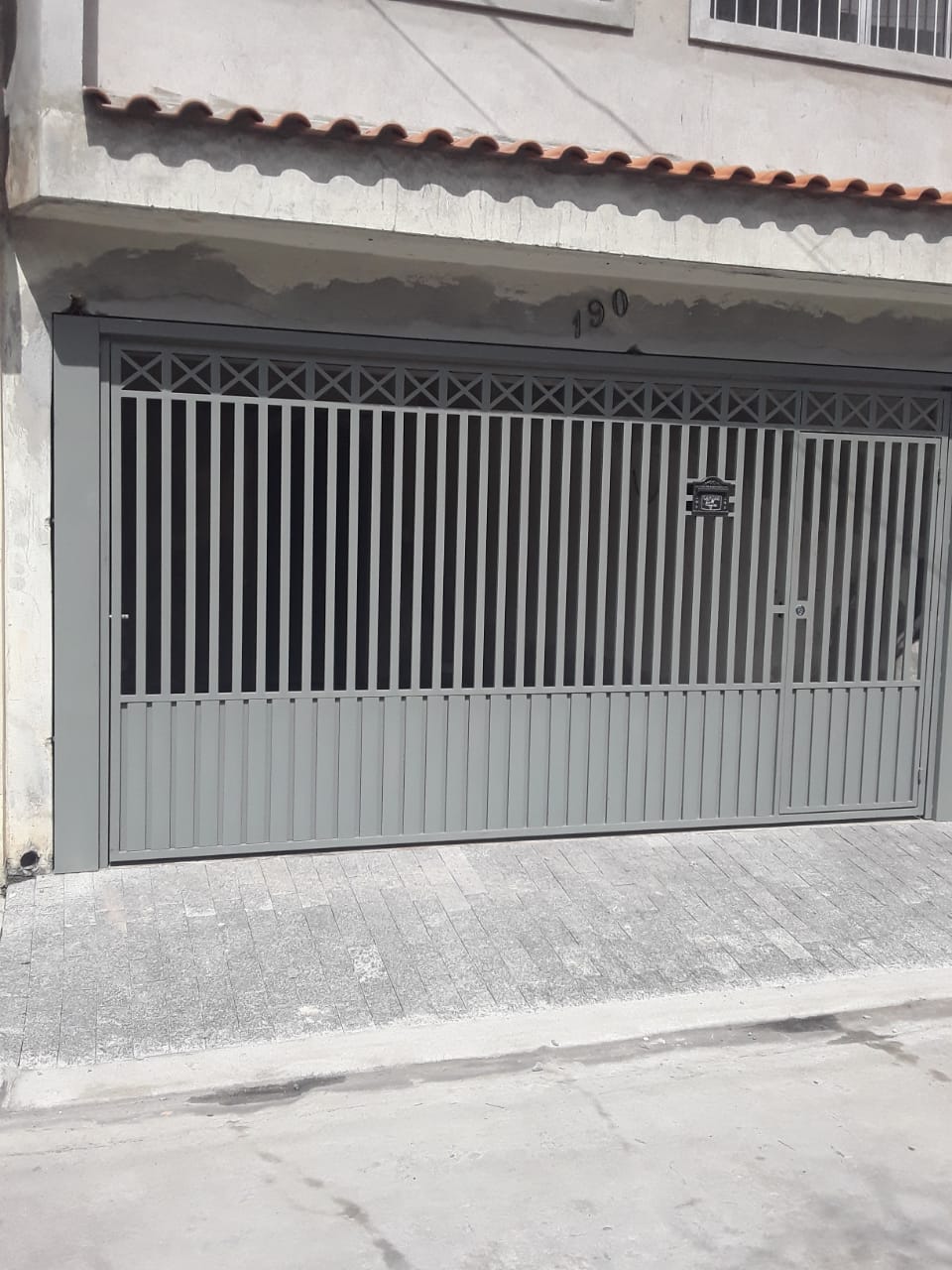 Instalação de portão automático